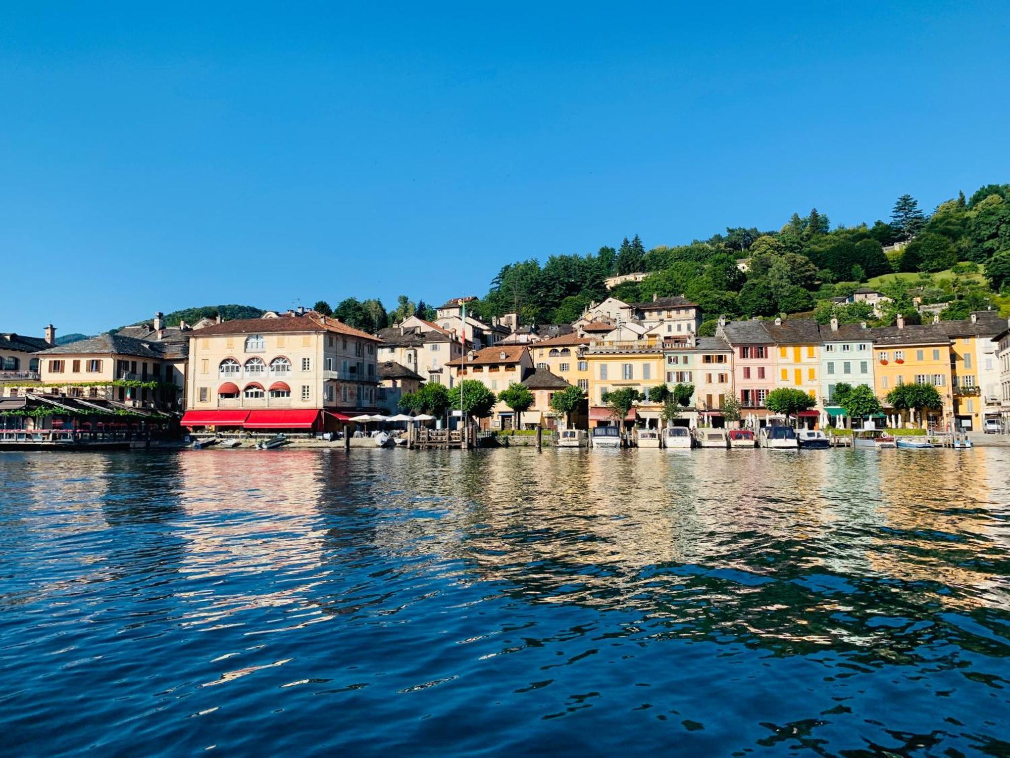 -Ortaflats- Appartamenti Imbarcadero & Palazzotto Orta San Giulio Eksteriør billede