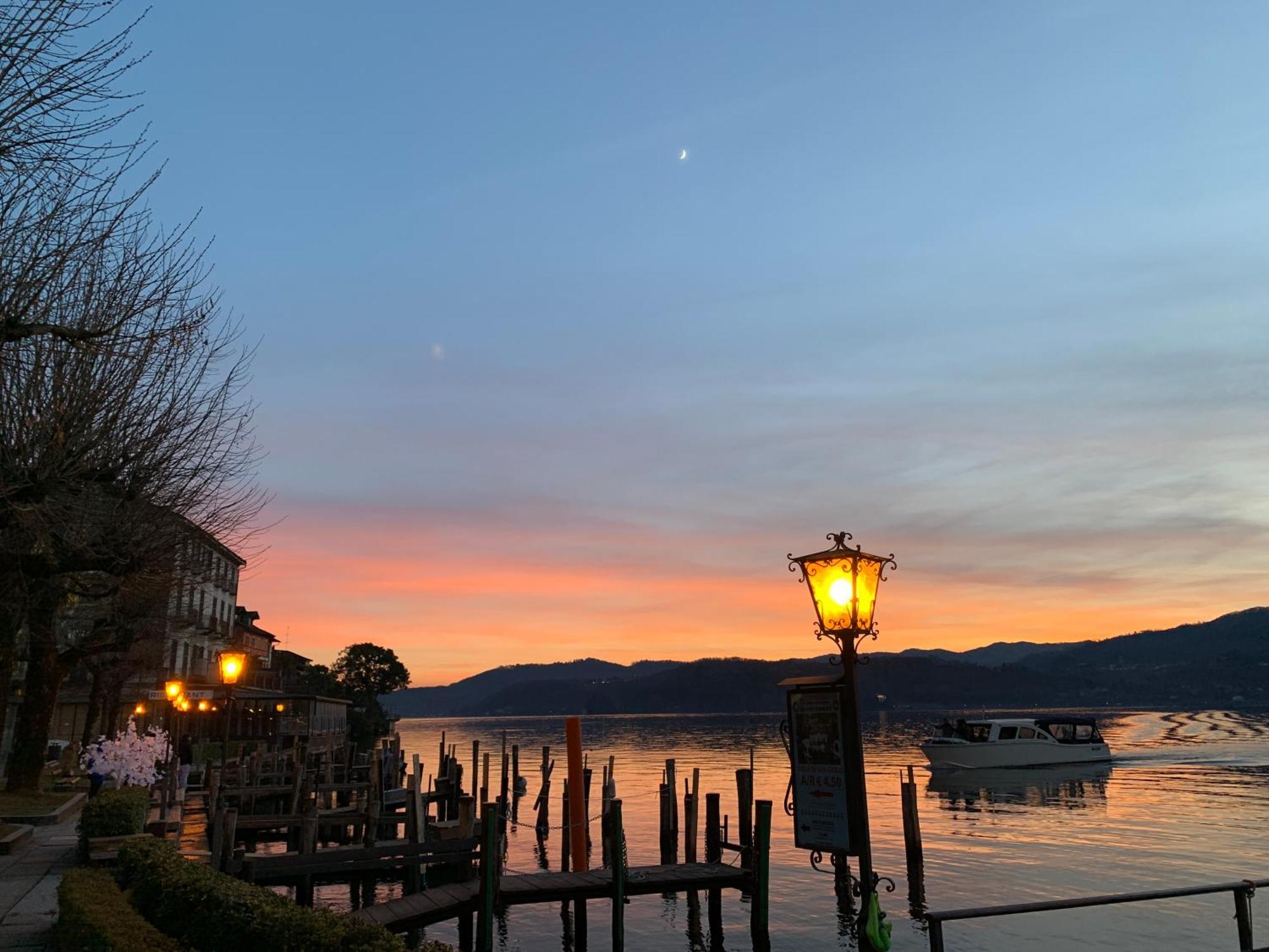 -Ortaflats- Appartamenti Imbarcadero & Palazzotto Orta San Giulio Eksteriør billede