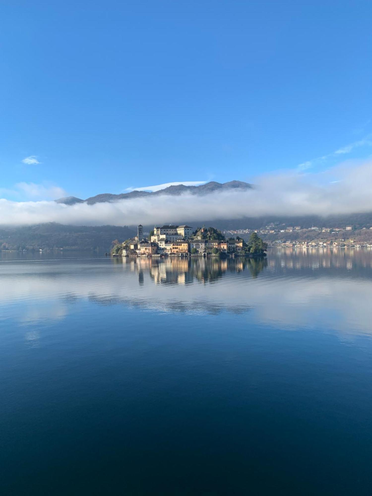 -Ortaflats- Appartamenti Imbarcadero & Palazzotto Orta San Giulio Eksteriør billede