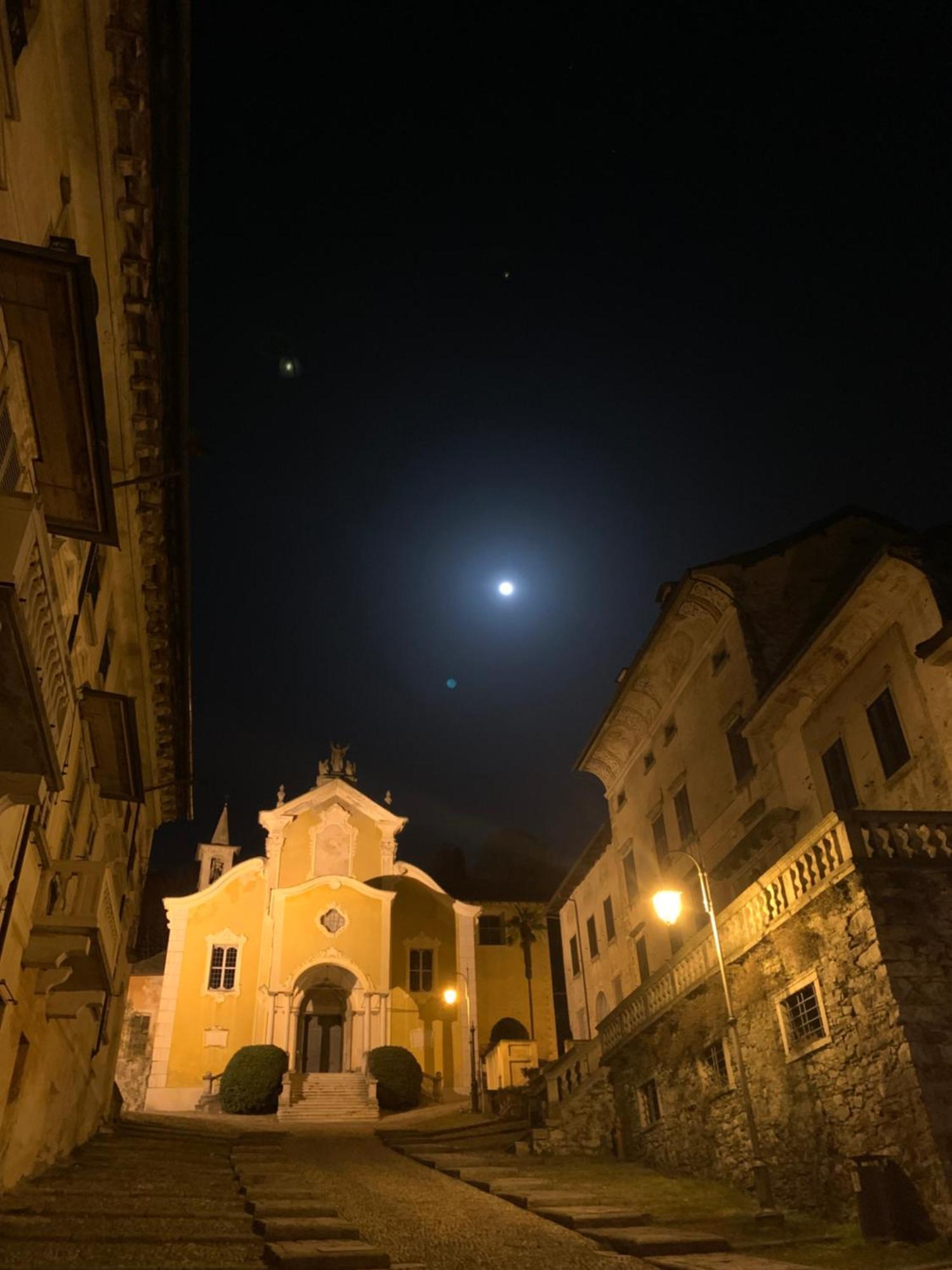 -Ortaflats- Appartamenti Imbarcadero & Palazzotto Orta San Giulio Eksteriør billede