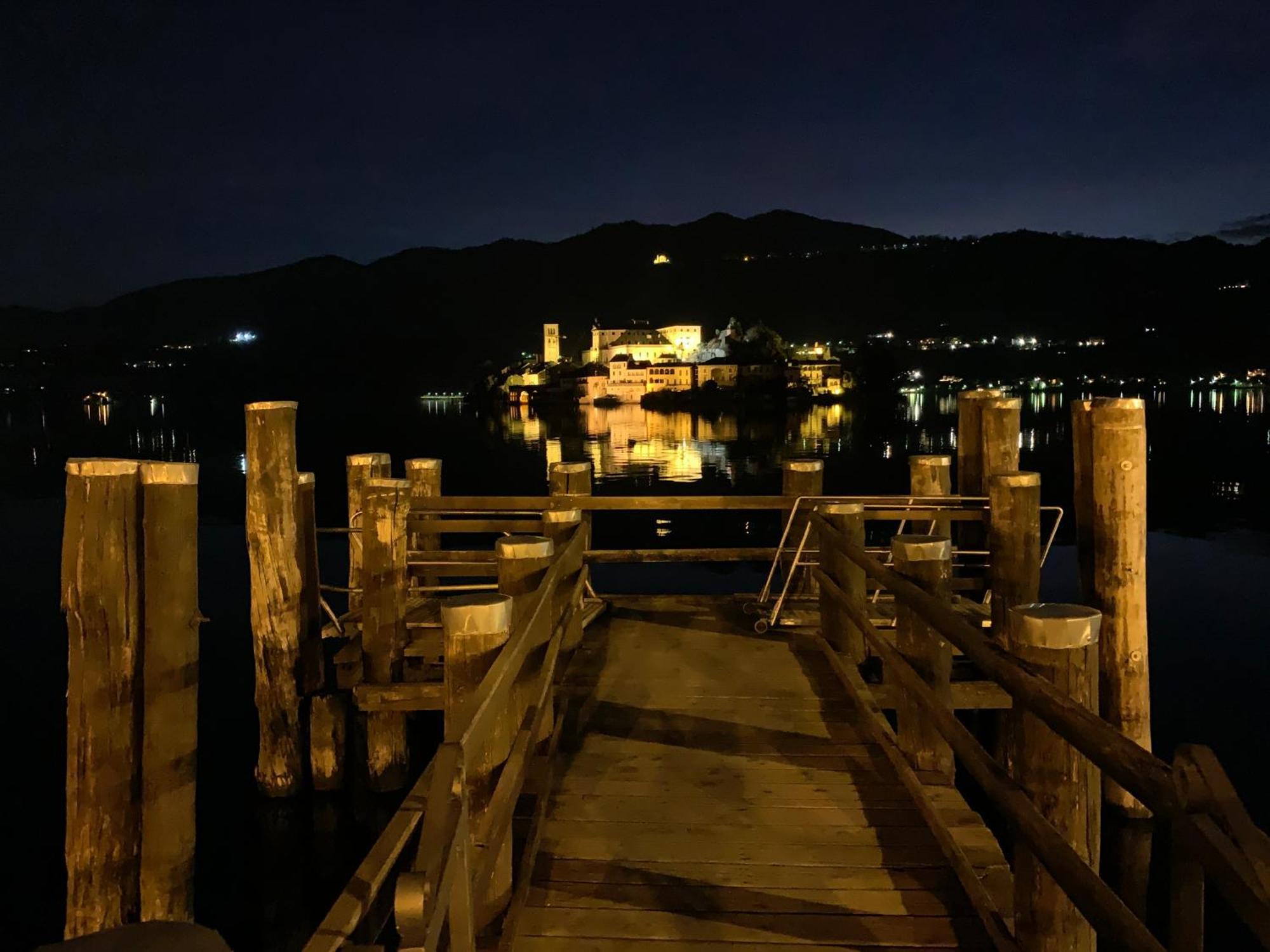 -Ortaflats- Appartamenti Imbarcadero & Palazzotto Orta San Giulio Eksteriør billede