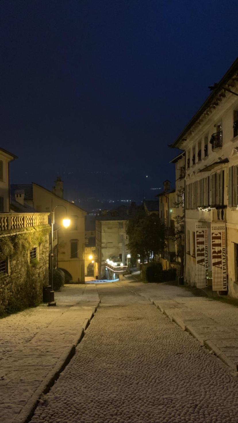 -Ortaflats- Appartamenti Imbarcadero & Palazzotto Orta San Giulio Eksteriør billede