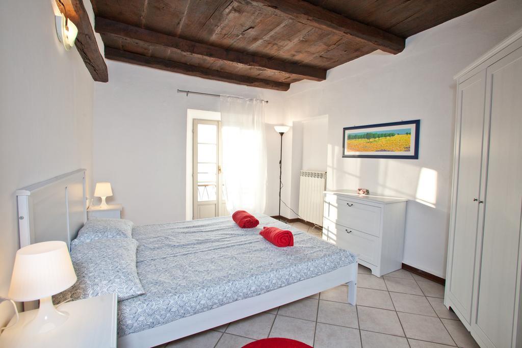 -Ortaflats- Appartamenti Imbarcadero & Palazzotto Orta San Giulio Værelse billede
