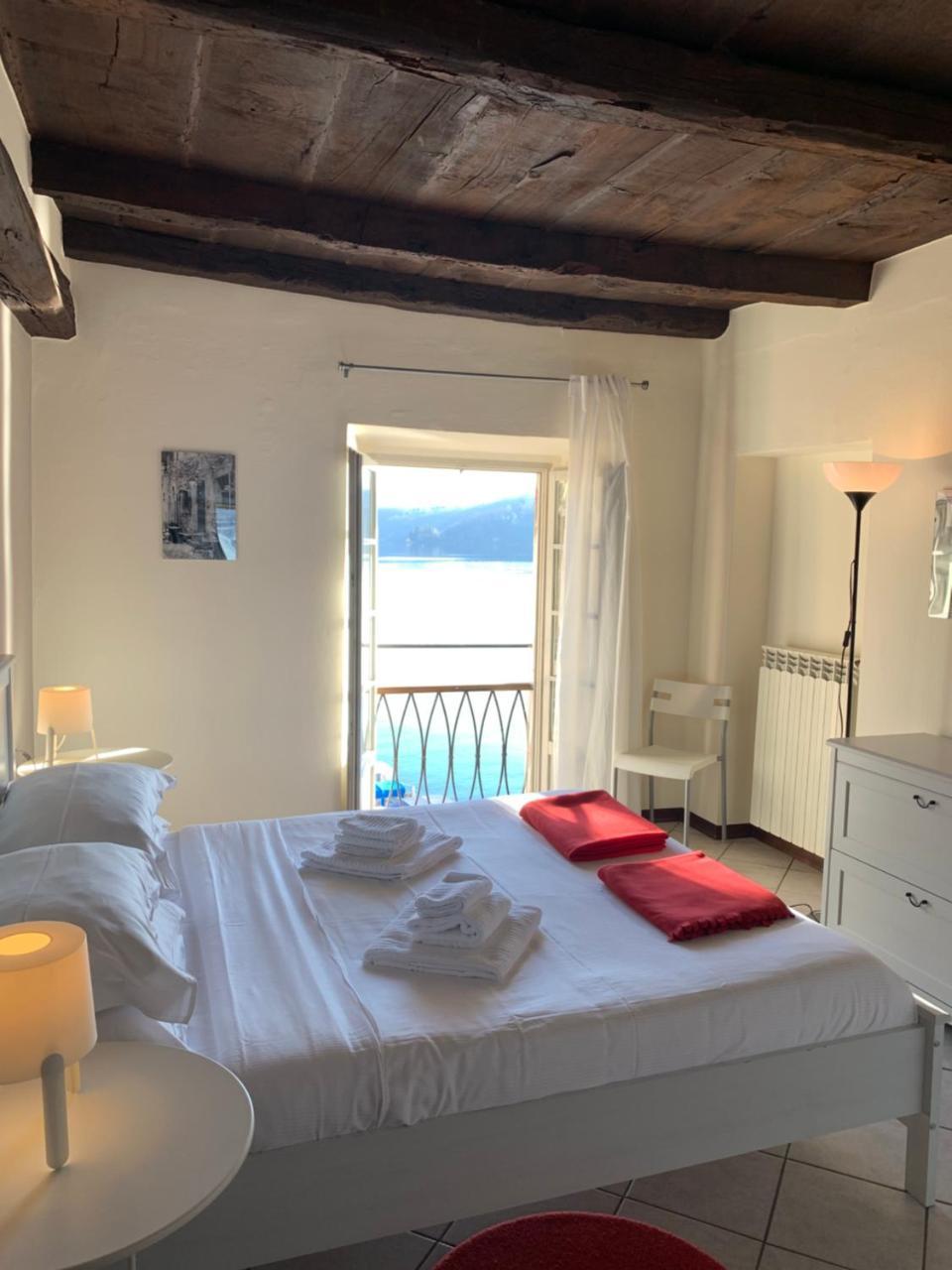 -Ortaflats- Appartamenti Imbarcadero & Palazzotto Orta San Giulio Eksteriør billede